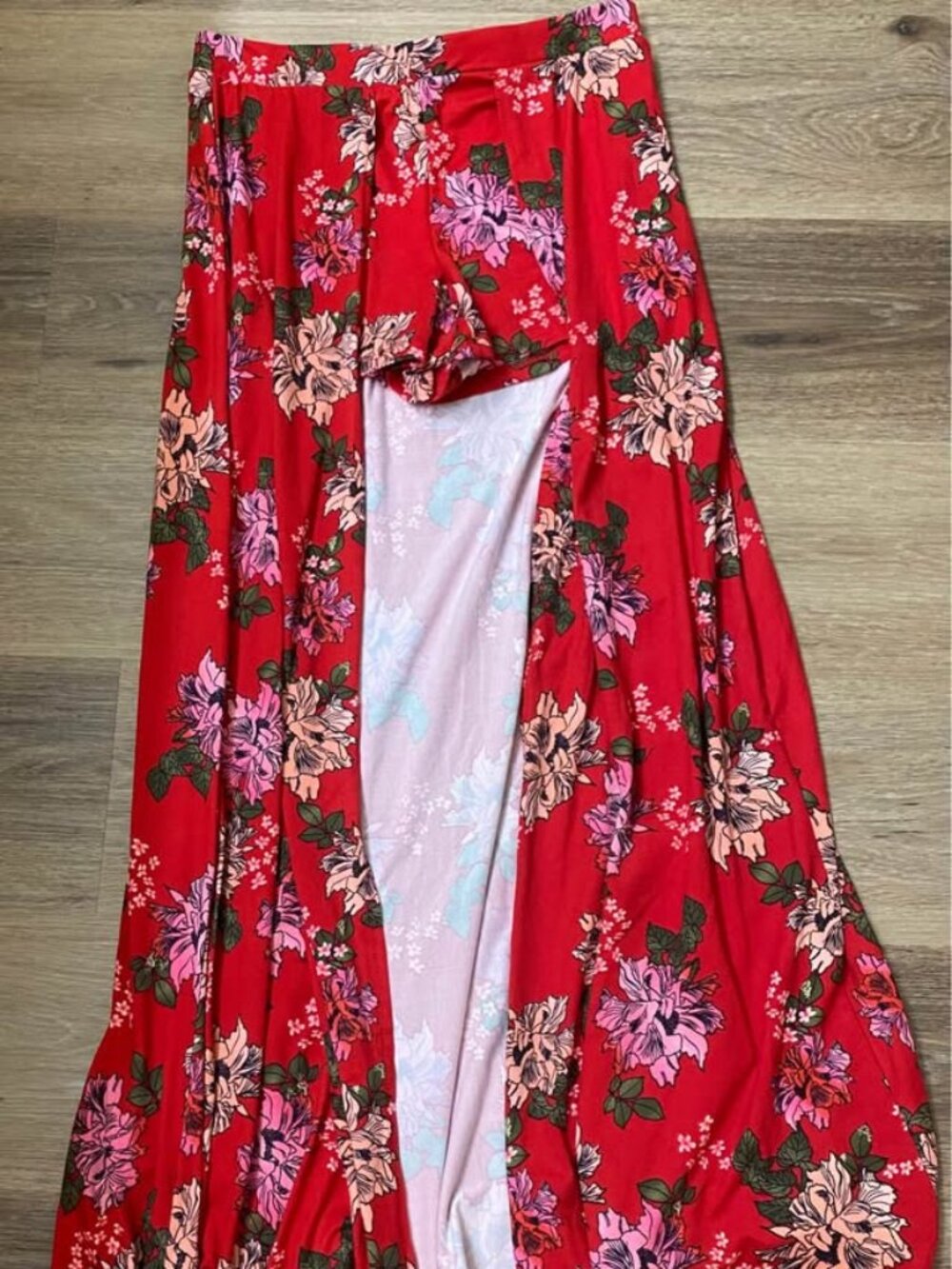 Hot Kiss Red Floral Maxi Skort – Size Medium – Resort Beach Boho